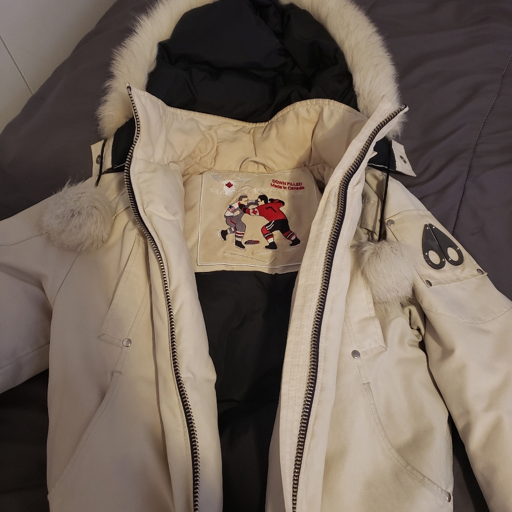 Womans MooseKnuckles Jacket